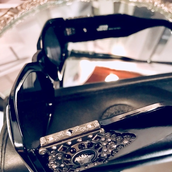 💋💋SOLD💋💋Rare Versace sunglasses 1990’s vintage - Picture 13 of 16